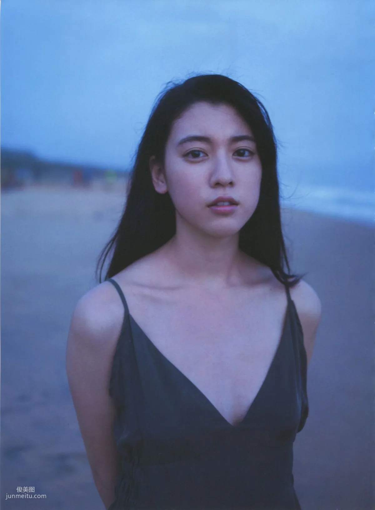 Ayaka Miyoshi 三吉彩花 《わたし》[PB寫真集] 108