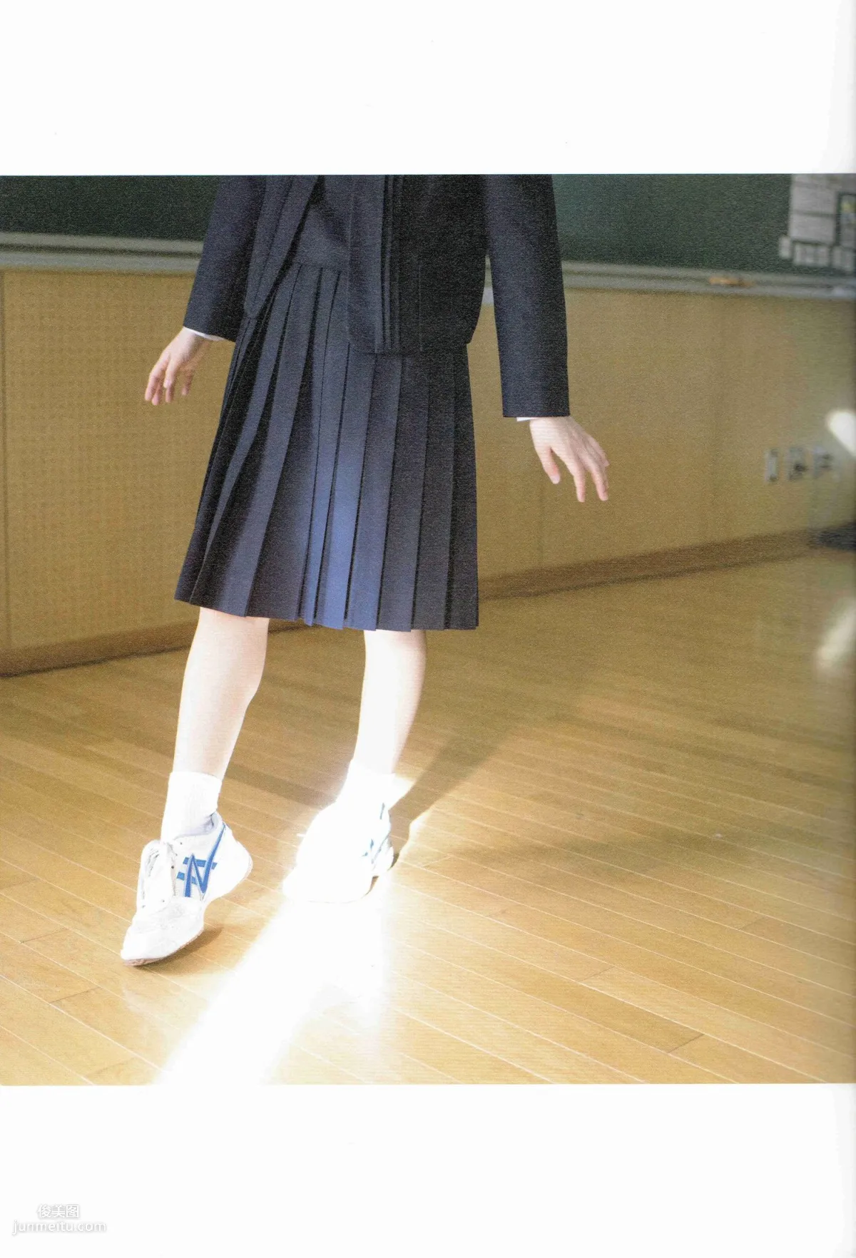 生駒裡奈《君の足跡》 [Photo Book] 寫真集 33