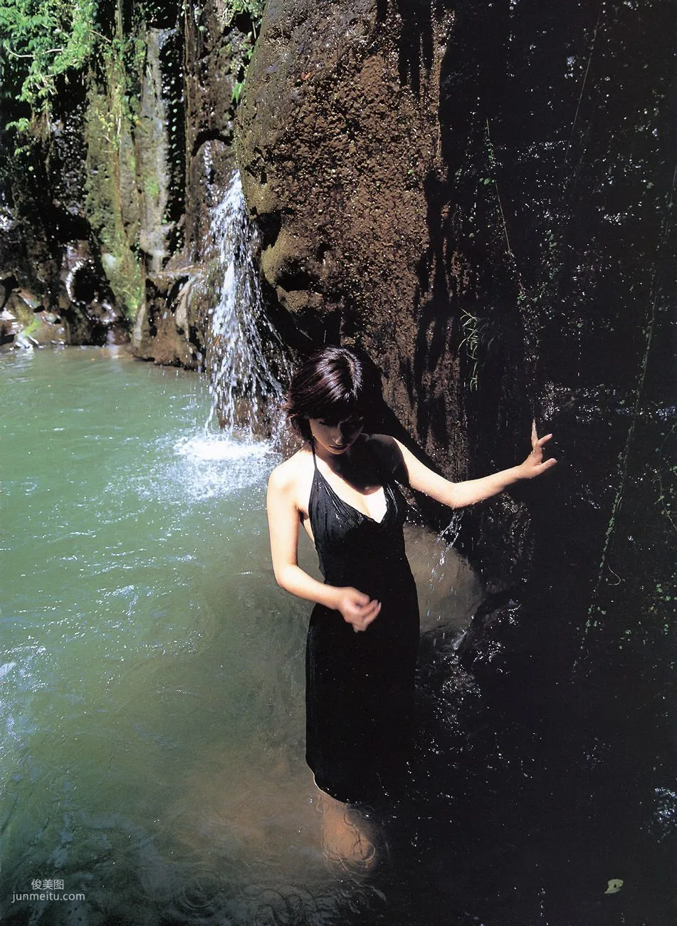 仲根かすみ 《YOUNG SUNDAY SPECIAL GRAPHIC》 [PB寫真集] 50