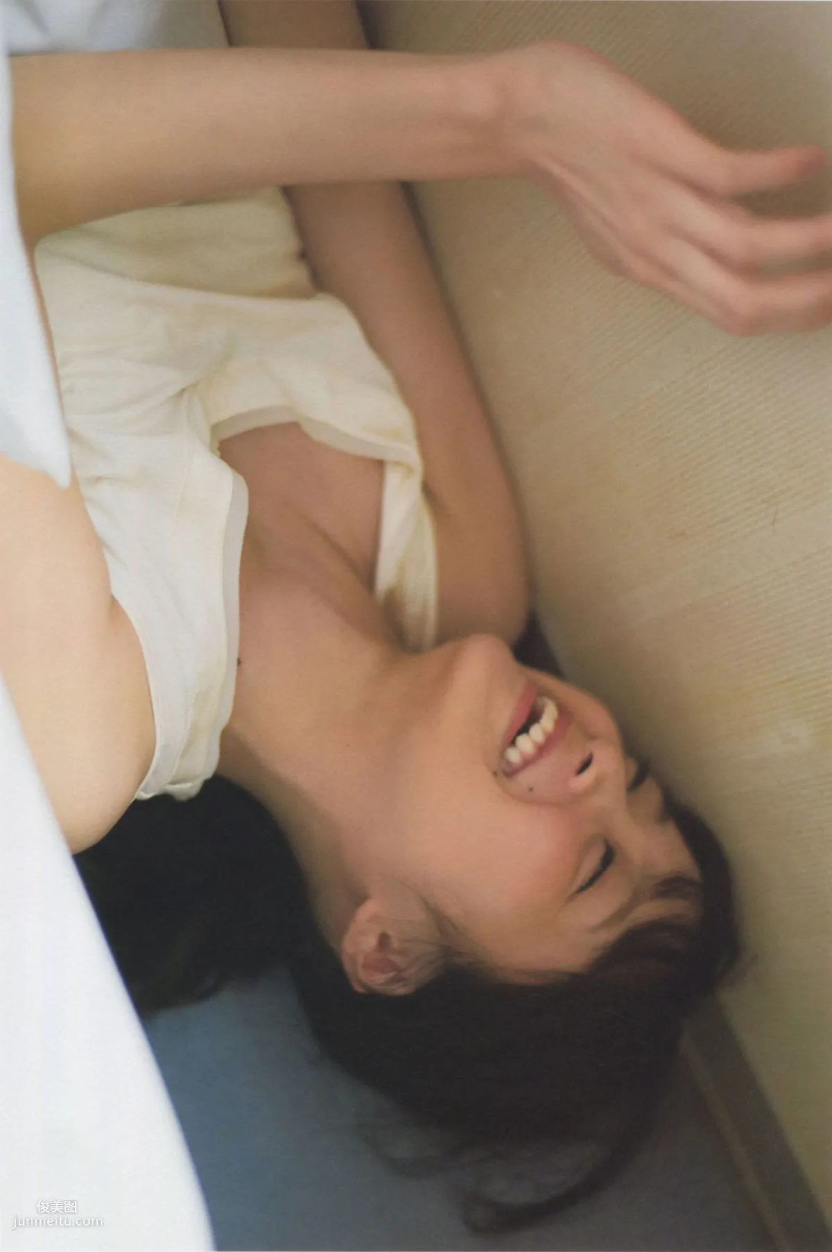 深川麻衣《ずっと、そばにいたい》 [PB寫真集] 13