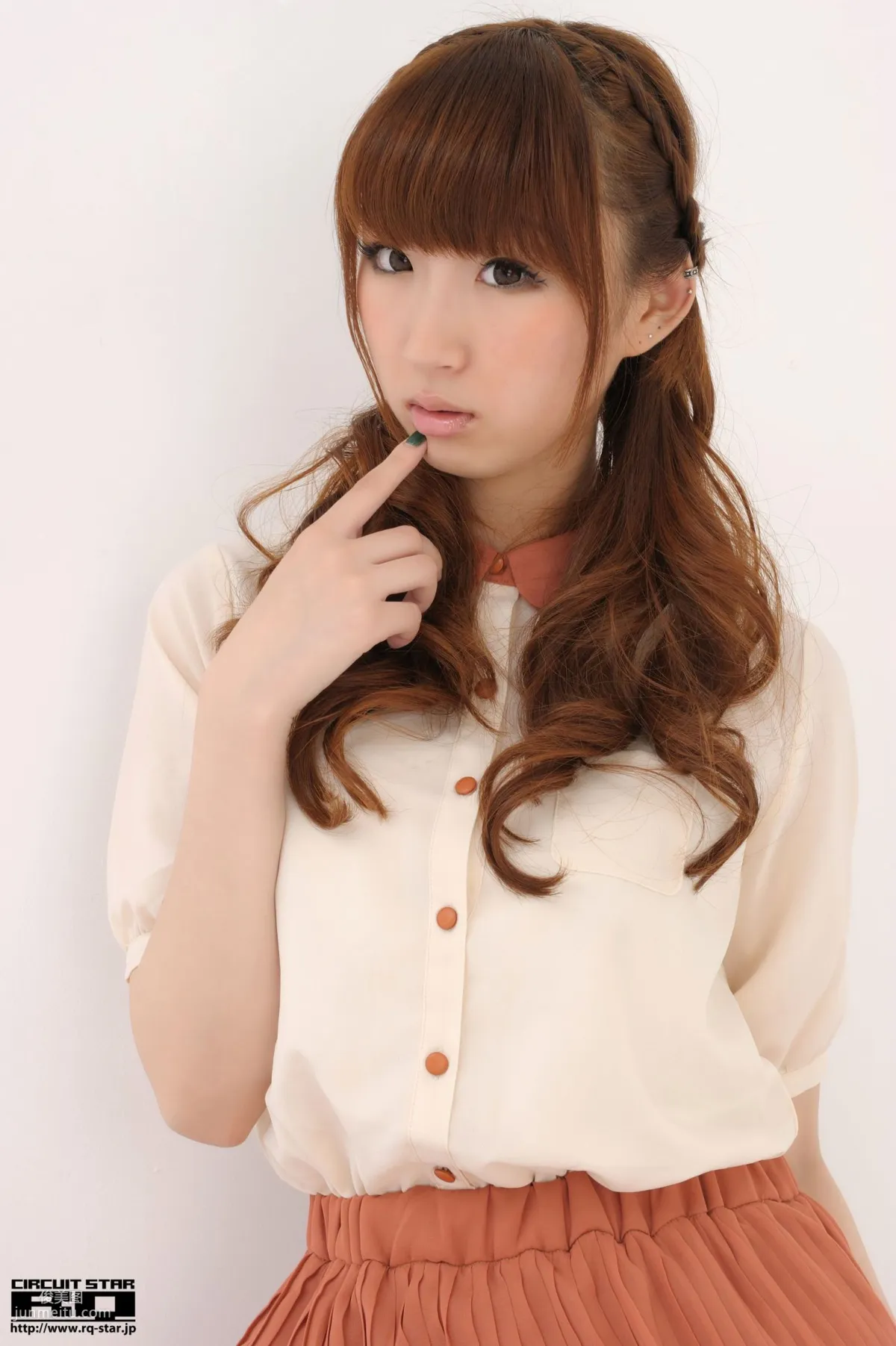[RQ-STAR] NO.00563 Kana Arai 荒井嘉奈 Race Queen 寫真集 67