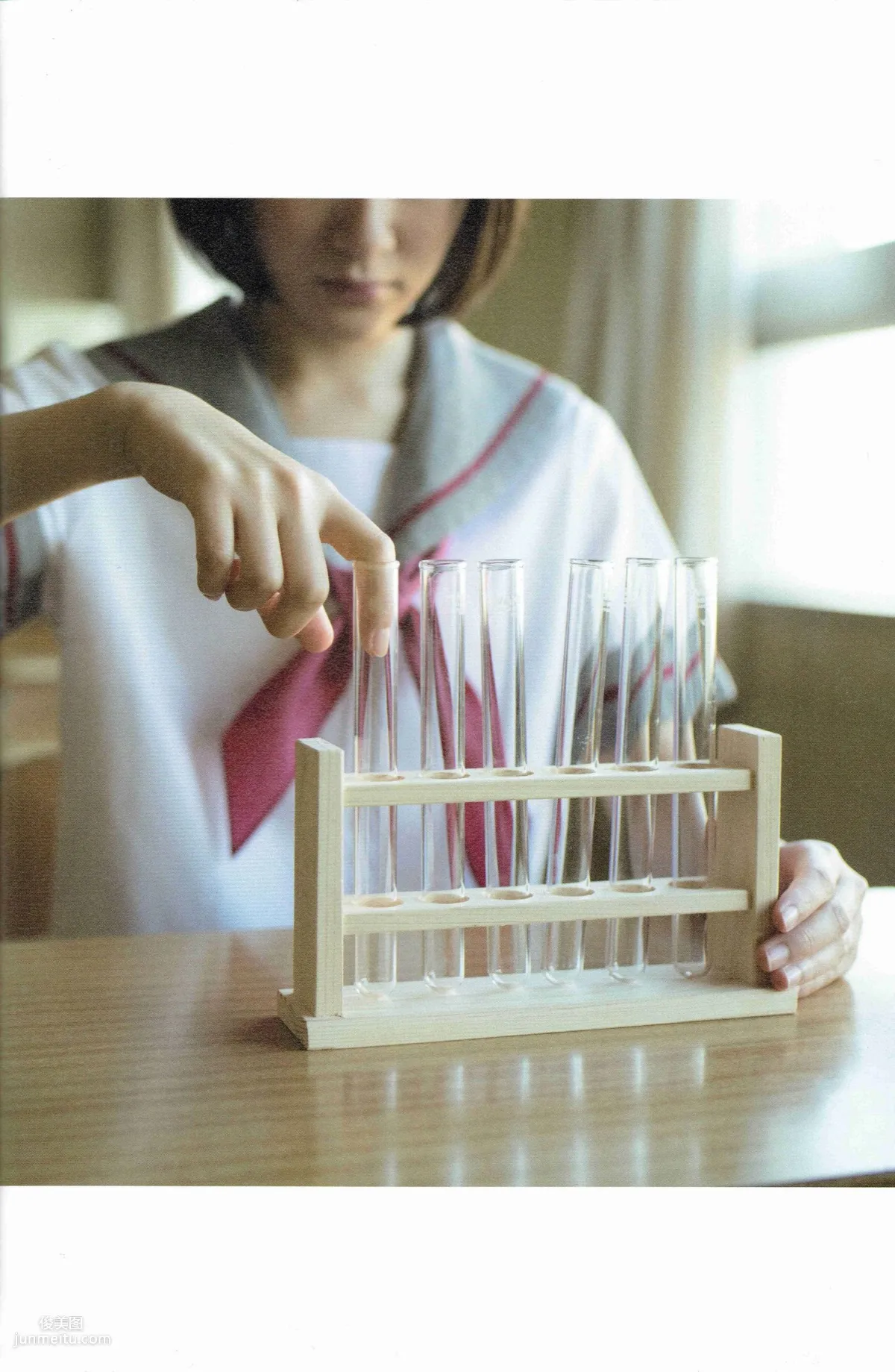 生駒裡奈《君の足跡》 [Photo Book] 寫真集 81