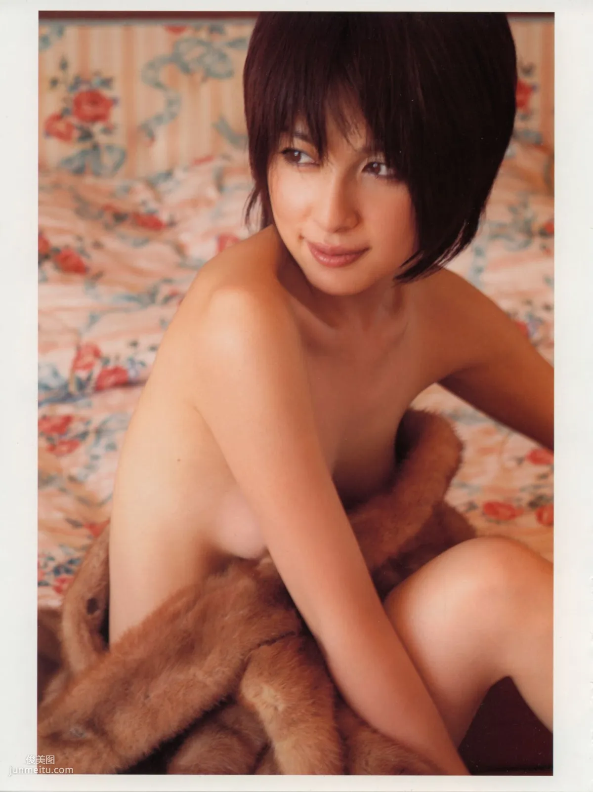 奧菜恵《The Okina 3／3 in Paris》 [PB寫真集] 73