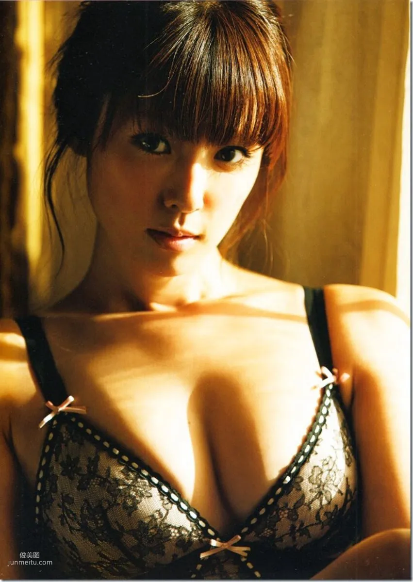深田恭子 《(un)touch》 [Photo Book] 寫真集 80