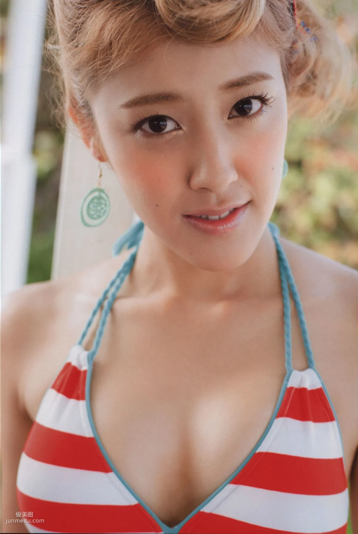 Alo Hello! Berryz 工房 Photobook 2013 [PB寫真集] 92