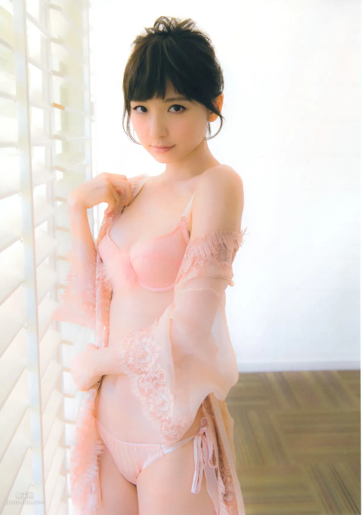 篠田麻裡子《Memories》完全版 [PB寫真集] 75