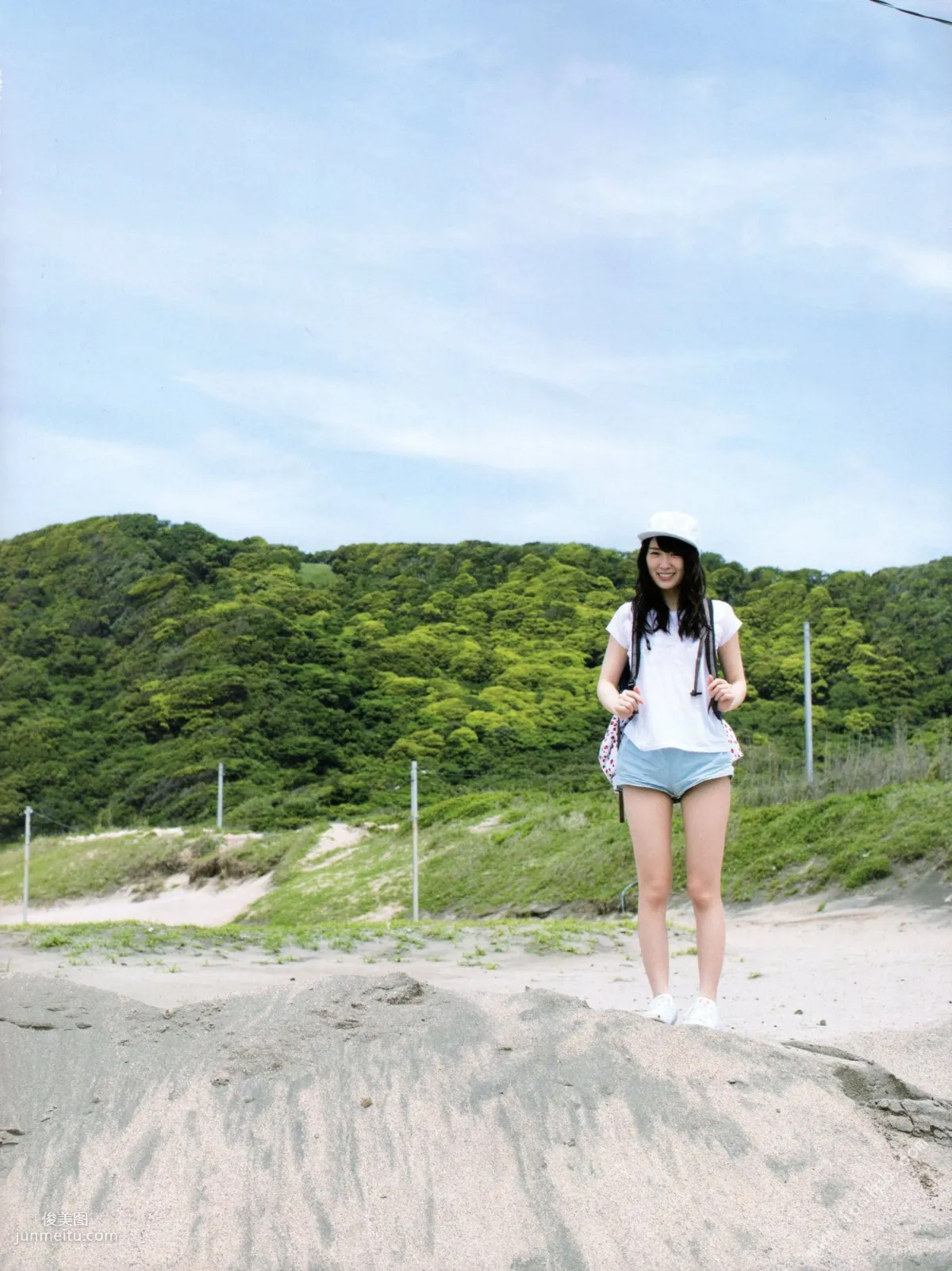 高山一実/高山一實 《戀かもしれない》 [PB寫真集] 85