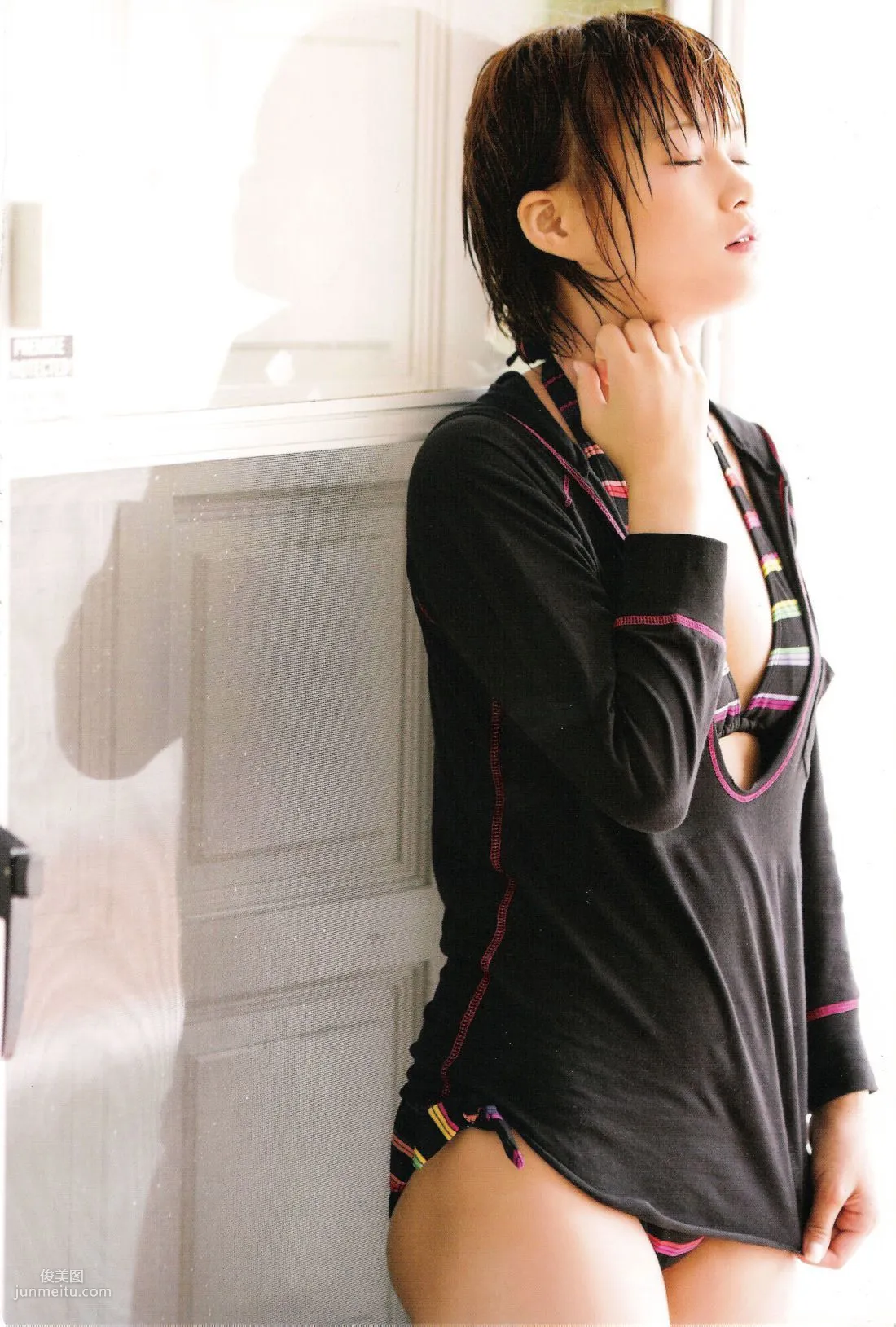 亀井絵裡 《ERI》 [Photo Book] 寫真集 3
