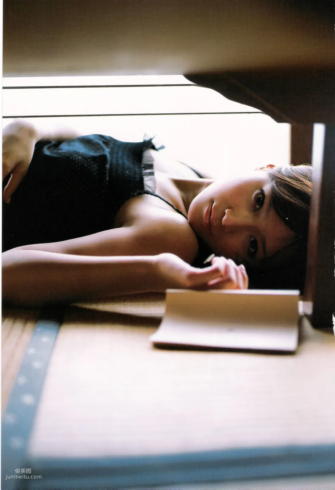 亀井絵裡 《ERI》 [Photo Book] 寫真集 62