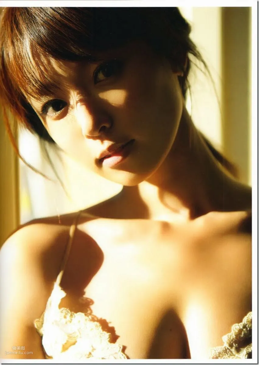 深田恭子 《(un)touch》 [Photo Book] 寫真集 25