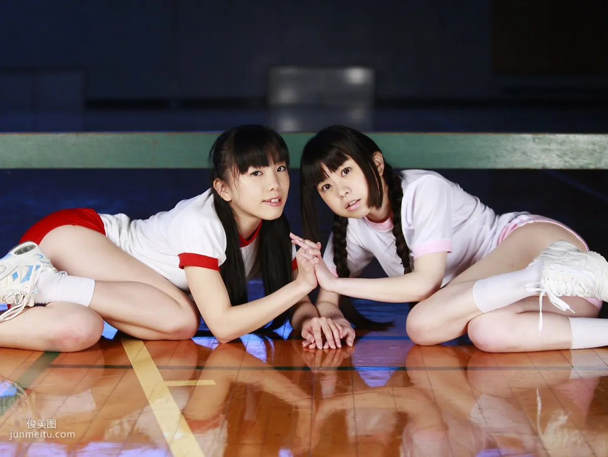 山本麻裡菜、山本有沙 《ガールズダイアリー ドキドキ 有沙＆まりな》 [PB寫真集] 8