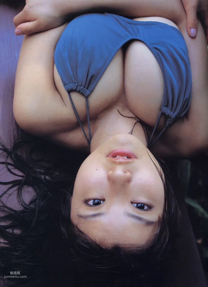 花井美里 《CHIKU-BILL チクビル》 [PB写真集] 11