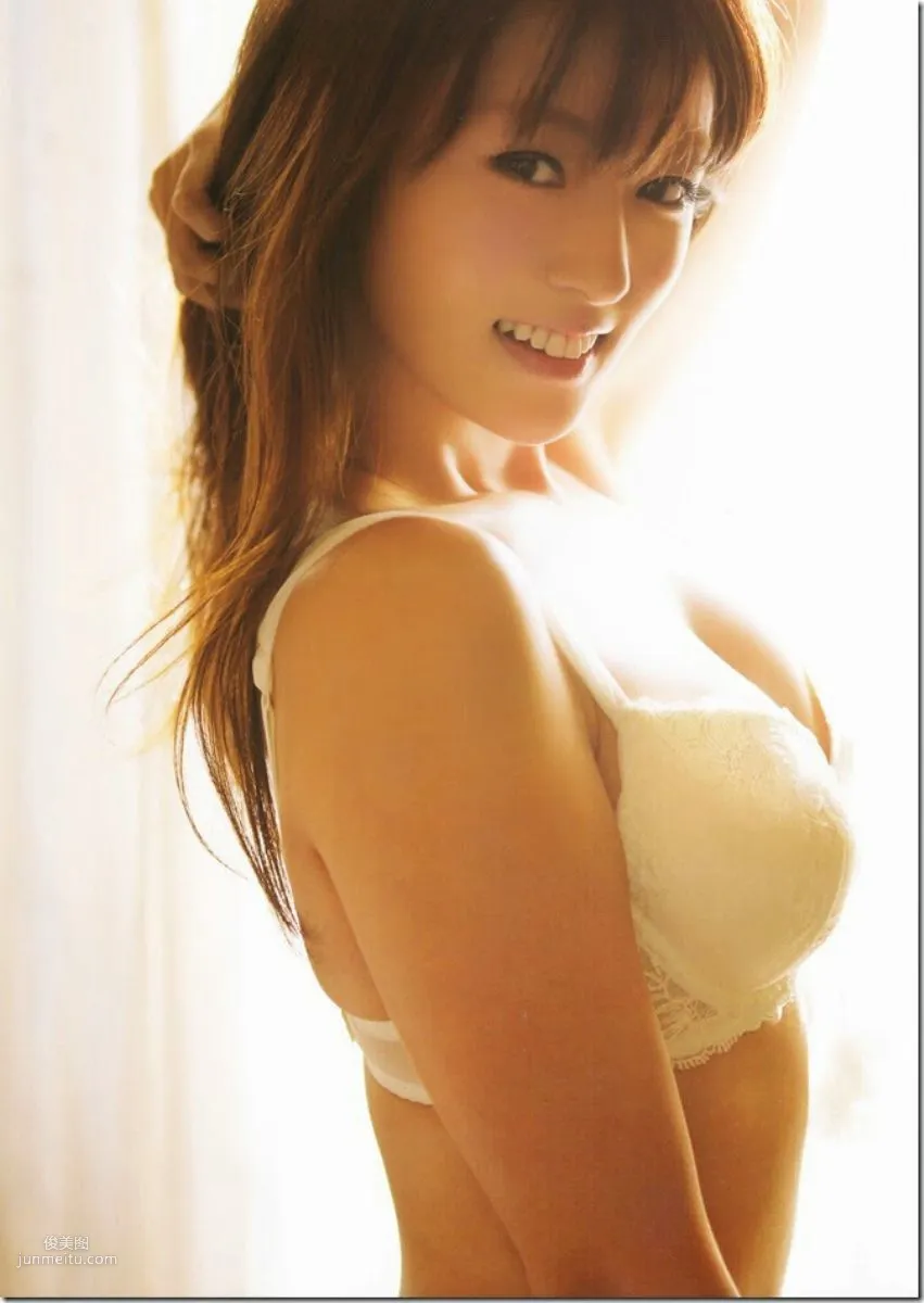 深田恭子 《(un)touch》 [Photo Book] 寫真集 54