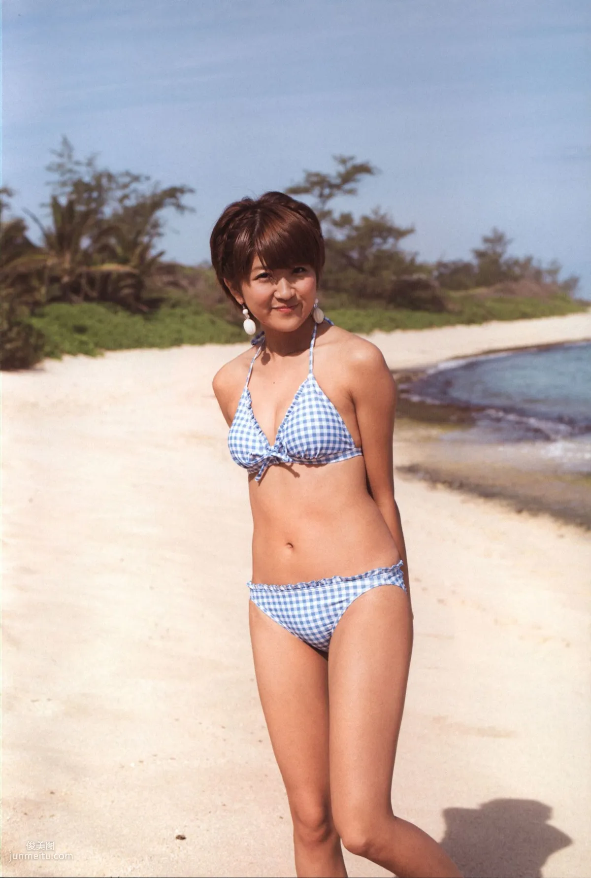 Alo Hello! Berryz 工房 Photobook 2013 [PB寫真集] 65