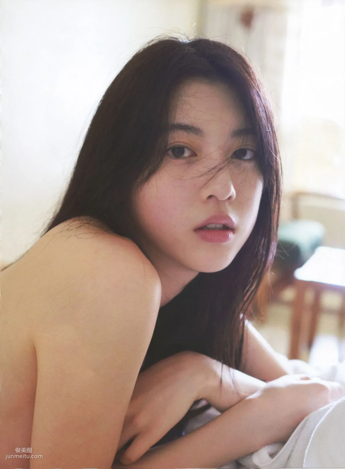 Ayaka Miyoshi 三吉彩花 《わたし》[PB寫真集] 93