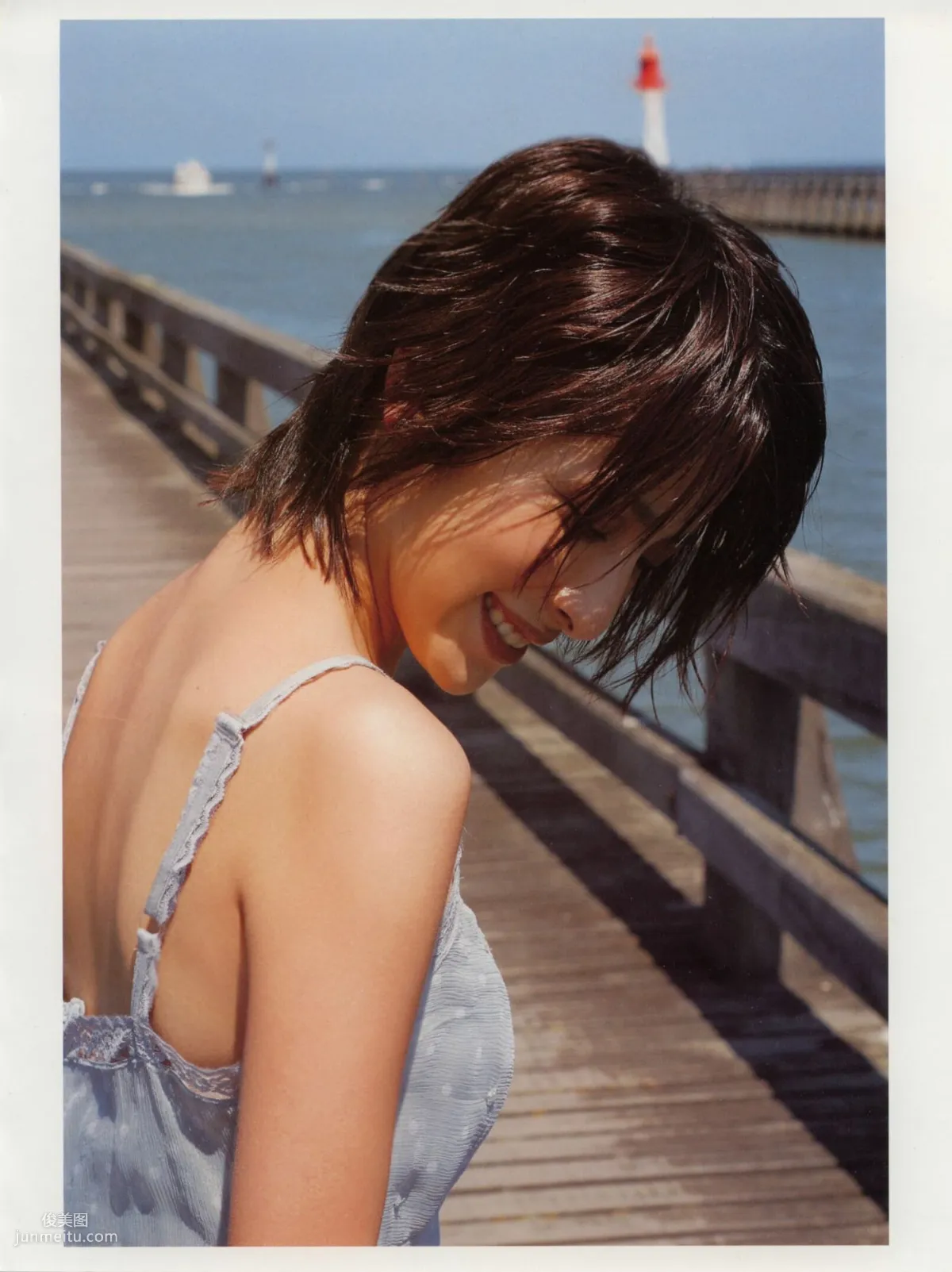奧菜恵《The Okina 3／3 in Paris》 [PB寫真集] 53