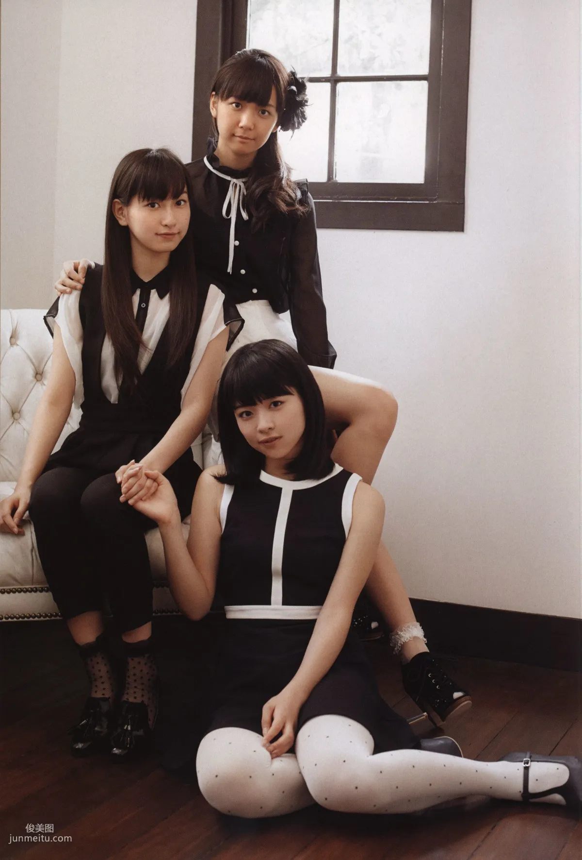 Juice=Juice《OFFICIAL PHOTO BOOK》 [PB] 寫真集 43