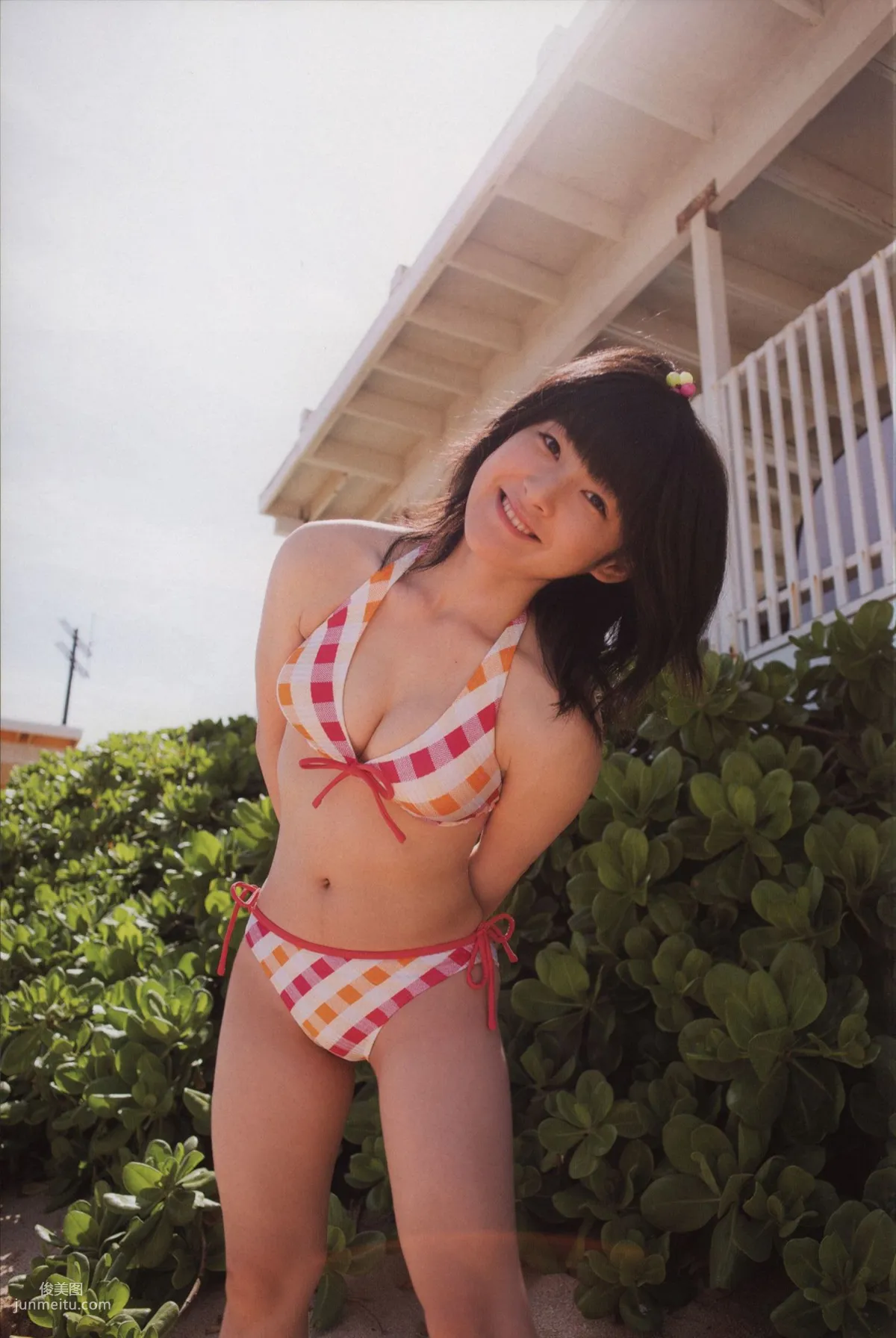 Alo Hello! Berryz 工房 Photobook 2013 [PB寫真集] 49