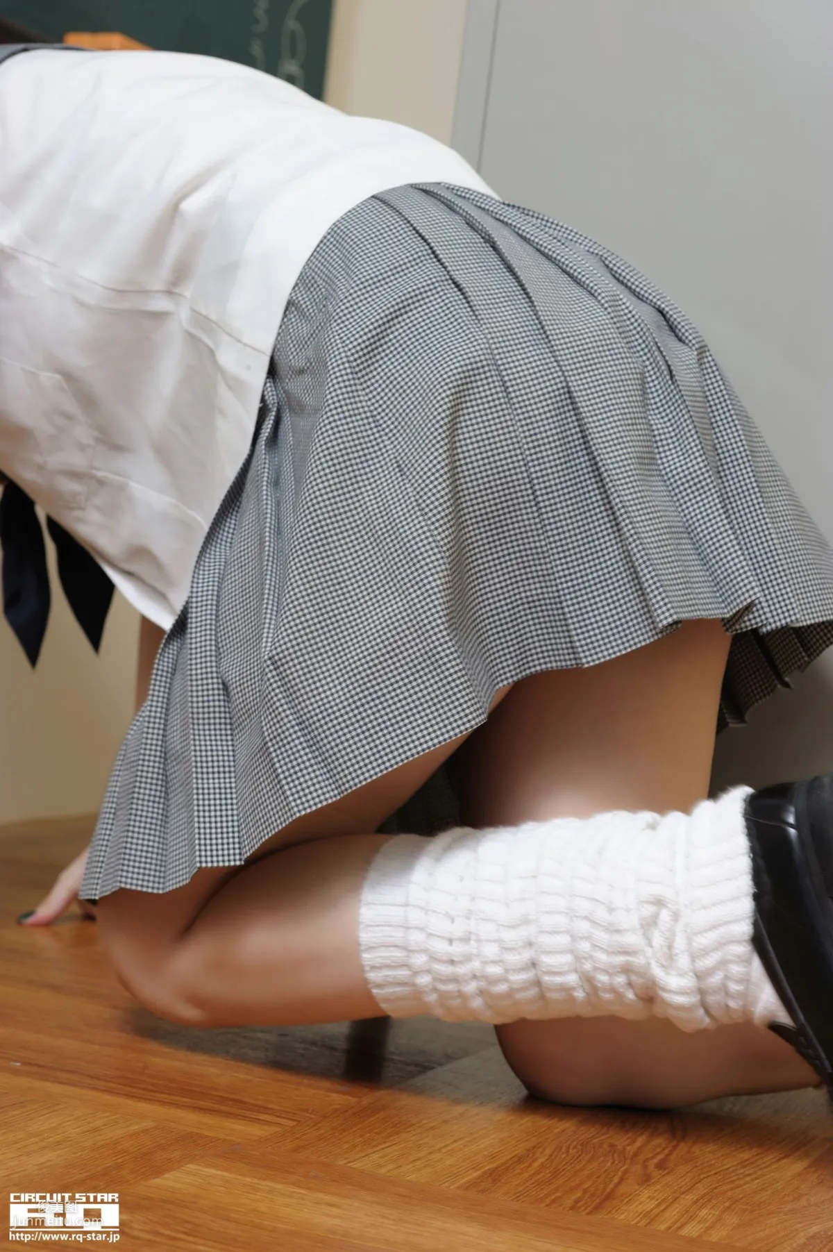 [RQ-STAR] NO.00571 荒井嘉奈 School Girl 寫真集 135