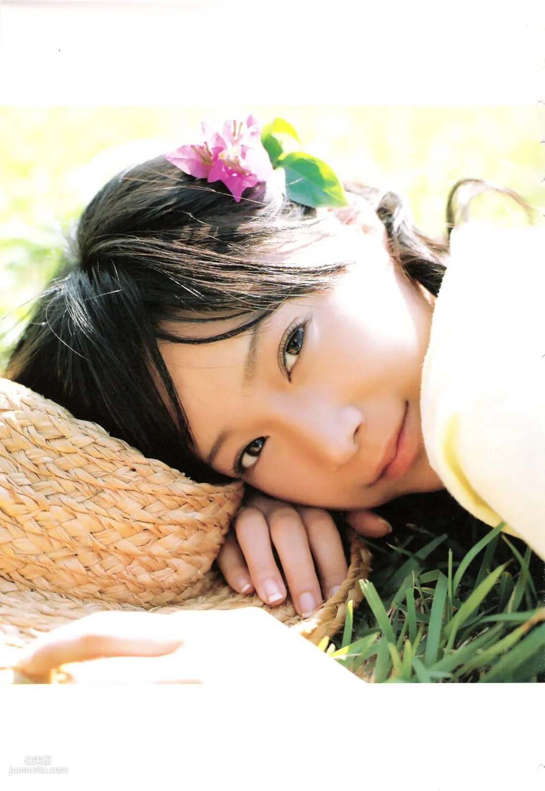 亀井絵裡 《ERI》 [Photo Book] 寫真集 9