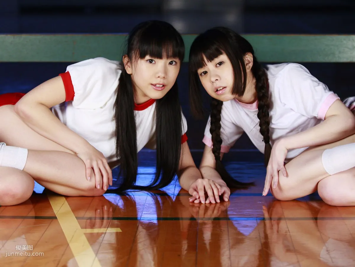 山本麻裡菜、山本有沙 《ガールズダイアリー ドキドキ 有沙＆まりな》 [PB寫真集] 7