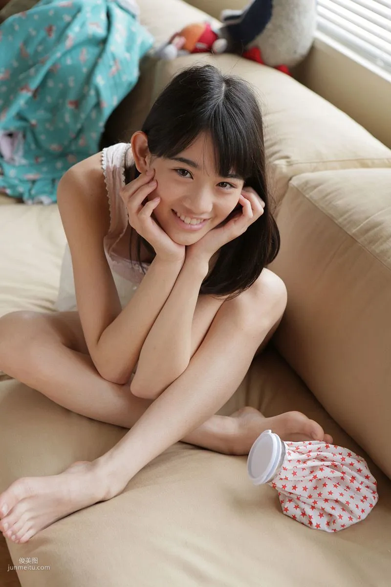 Honoka Akimoto 秋本帆華 《PROTO STAR》 [PB寫真集] 20