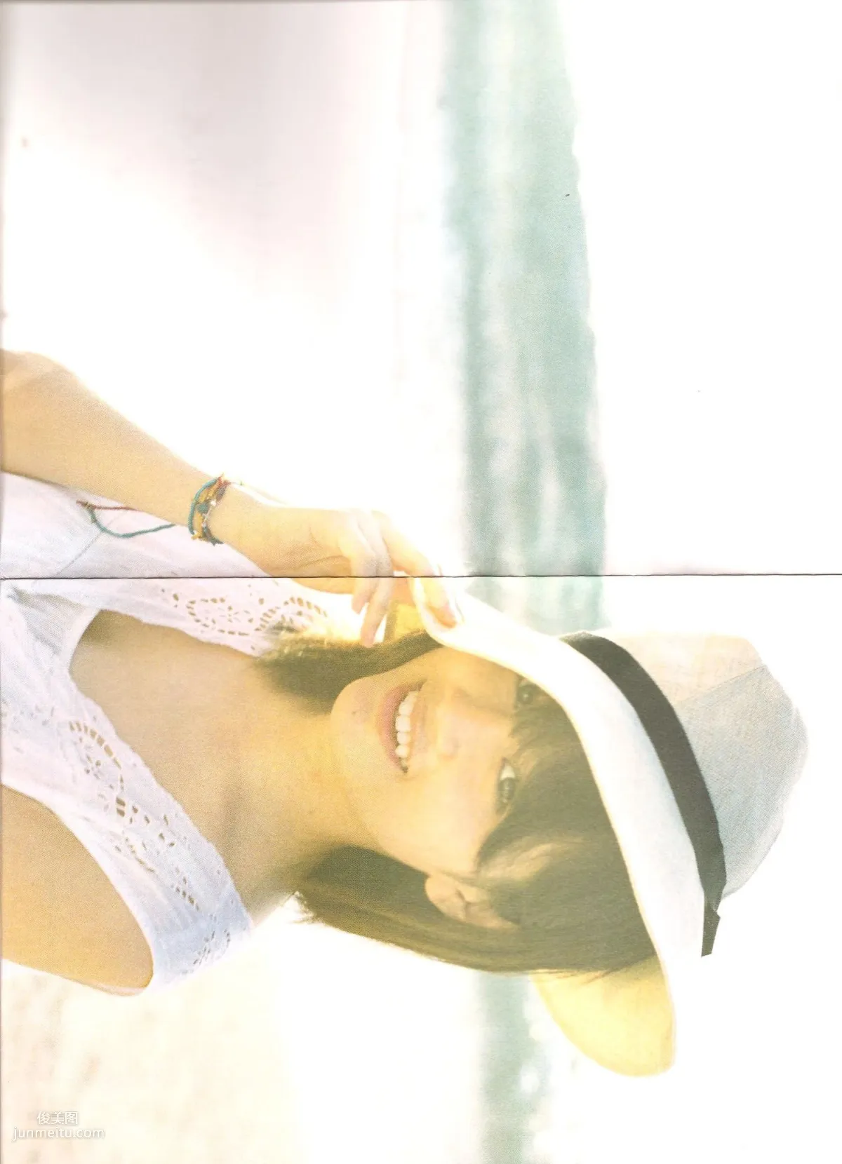 前田敦子 《Memorial》[PB写真集]50