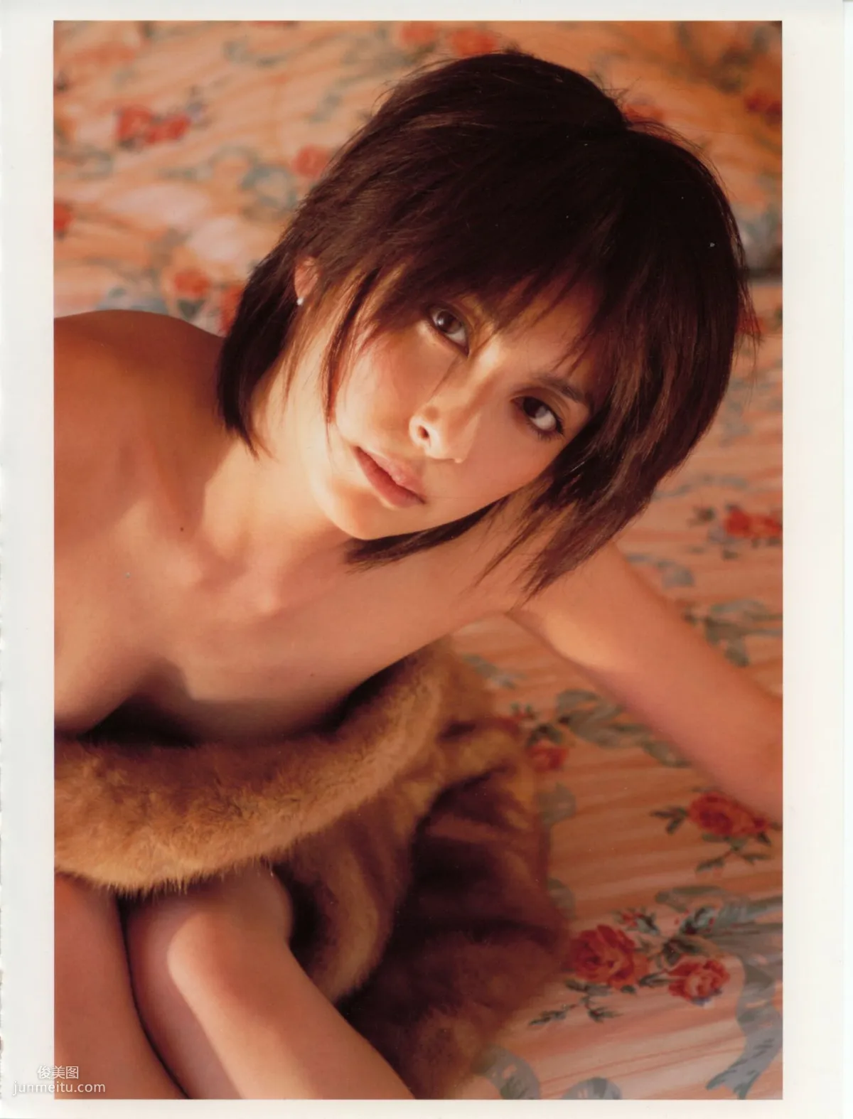 奧菜恵《The Okina 3／3 in Paris》 [PB寫真集] 65