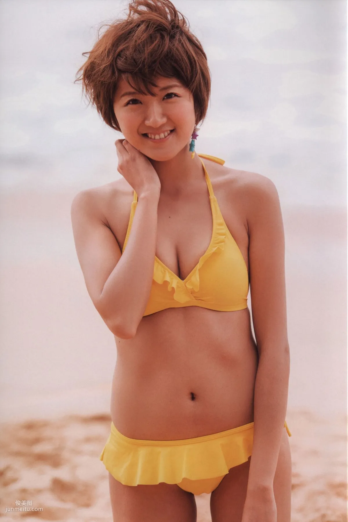 Alo Hello! Berryz 工房 Photobook 2013 [PB寫真集] 57