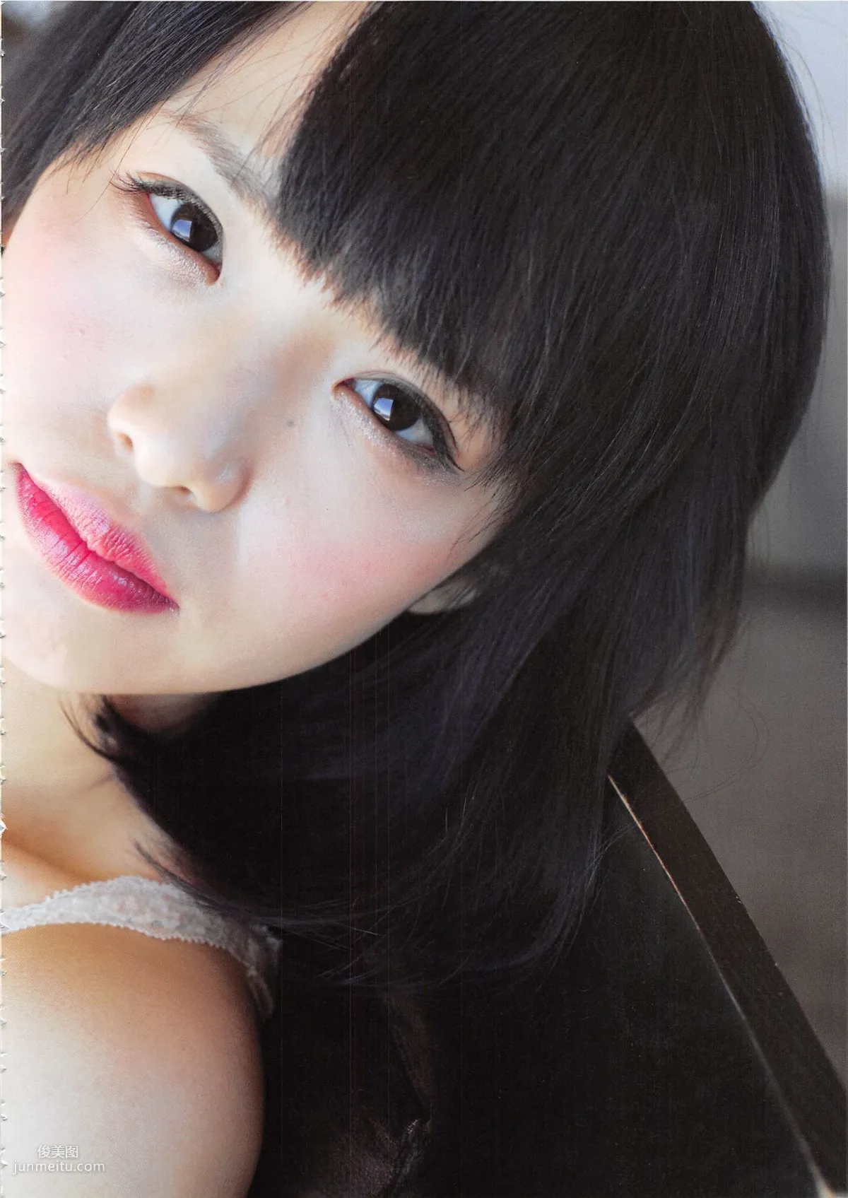 松村香織 First Photobook 《Mushusei》 [PB寫真集] 83