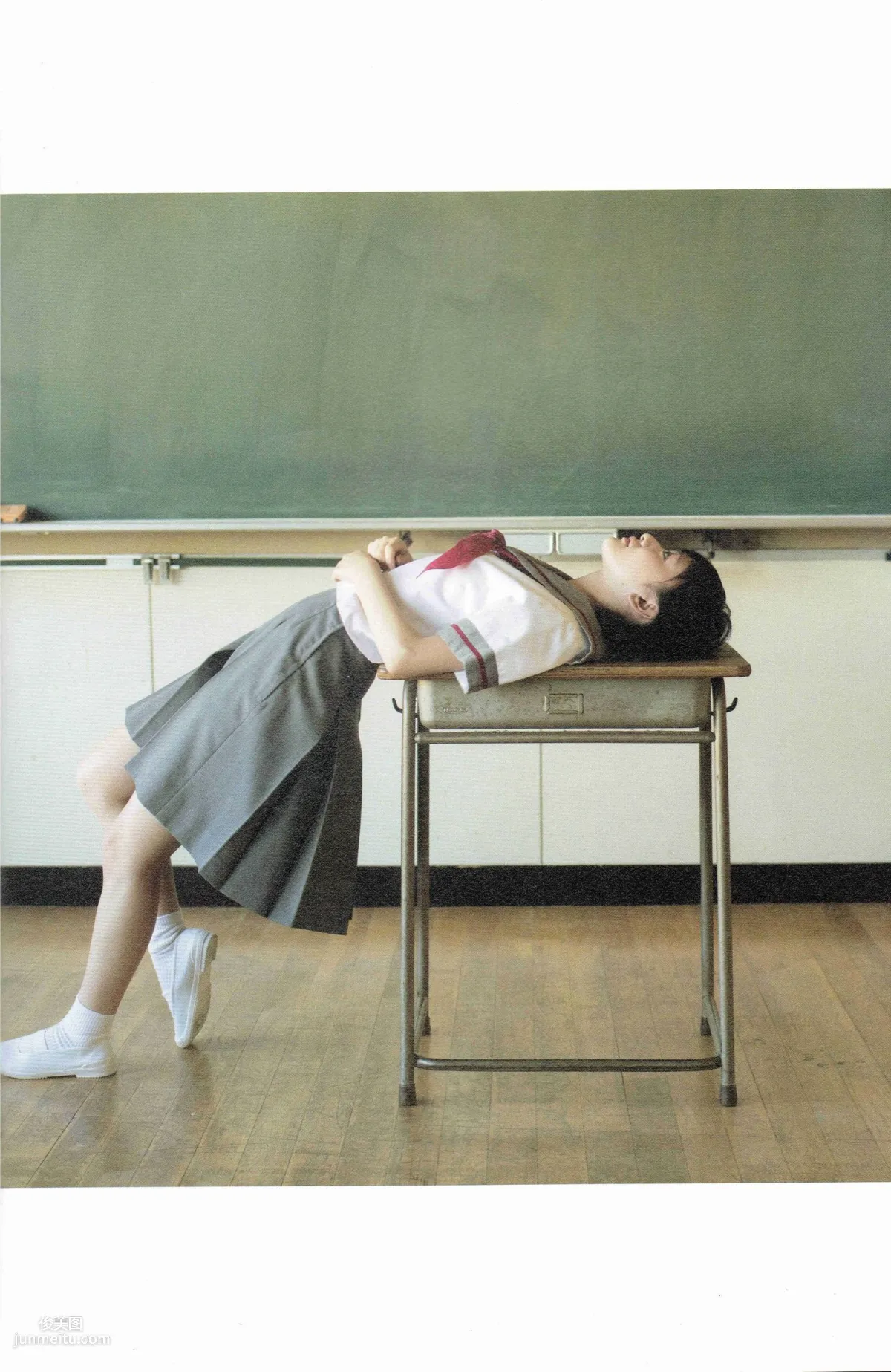 生駒裡奈《君の足跡》 [Photo Book] 寫真集 79