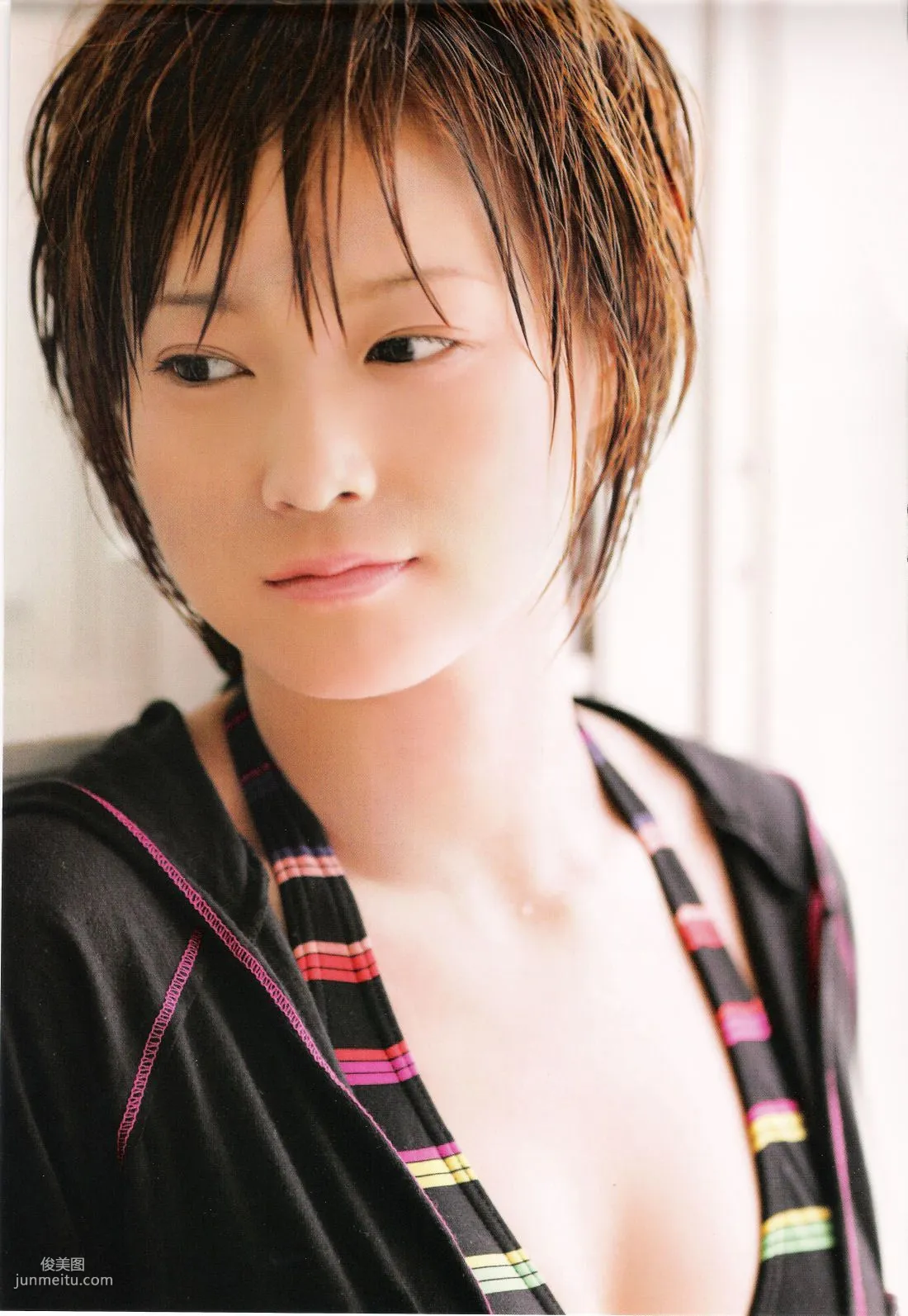 亀井絵裡 《ERI》 [Photo Book] 寫真集 4