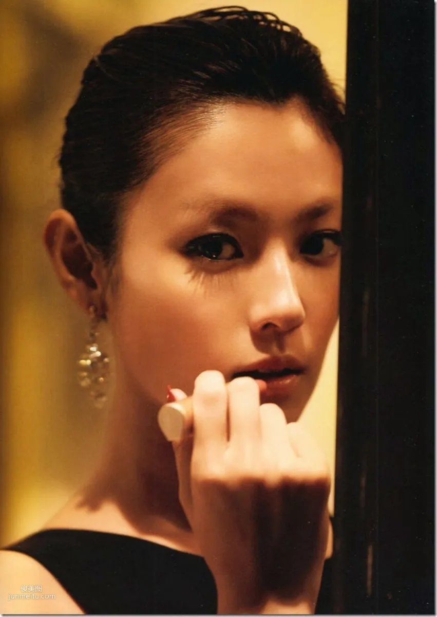 深田恭子 《(un)touch》 [Photo Book] 寫真集 39
