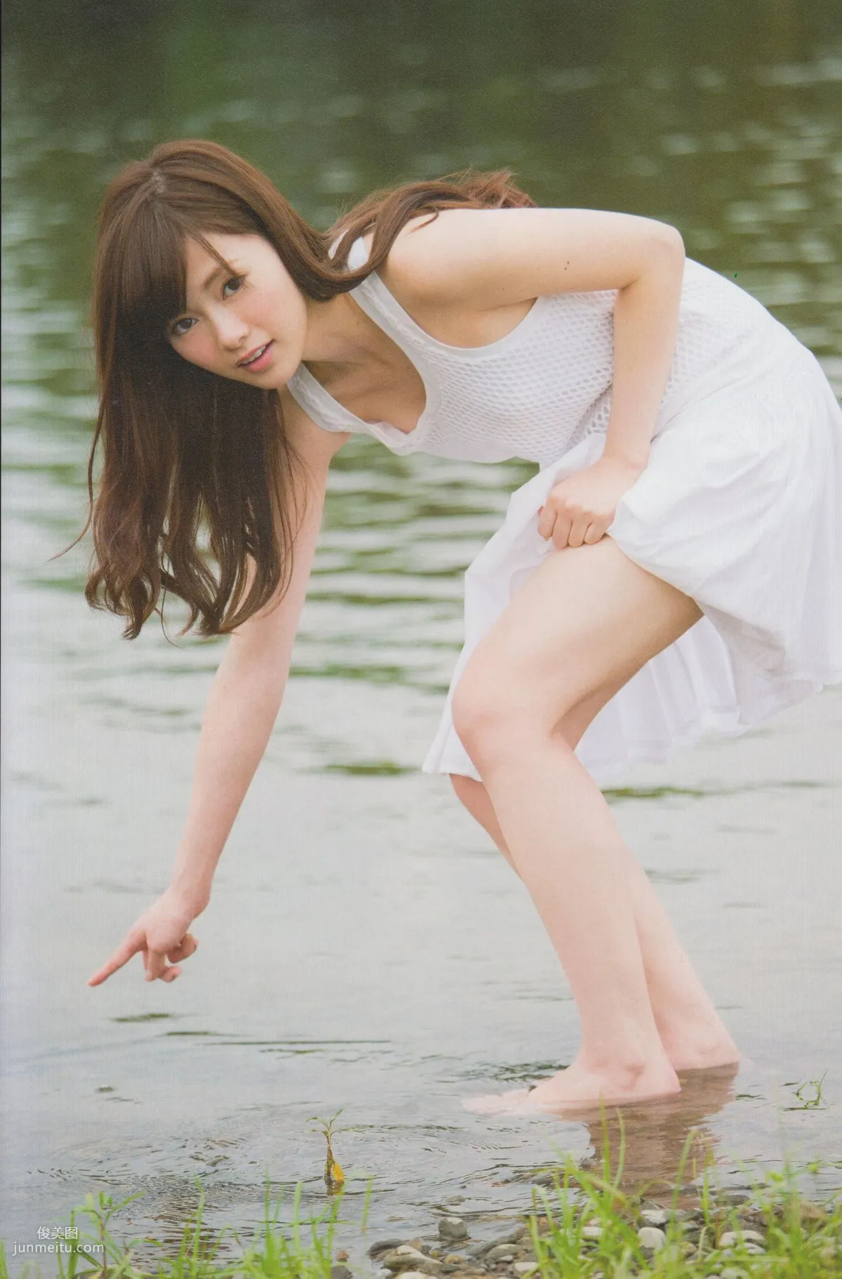 白石麻衣《清純な大人｣》 [Photo Book] 写真集4