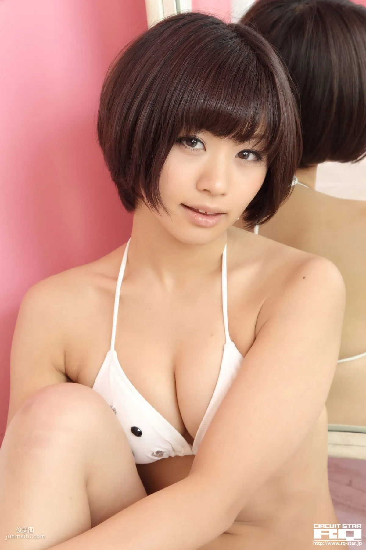 [RQ-STAR] NO.00609 安枝瞳 Hitomi Yasueda Swim Suits 寫真集 71
