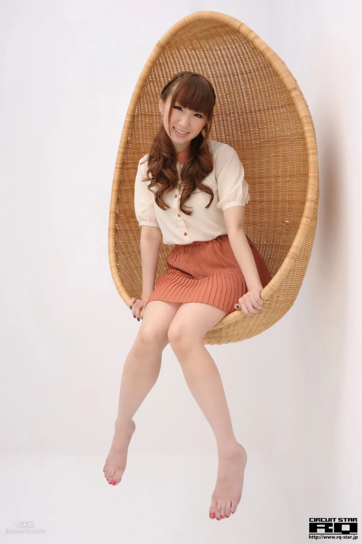 [RQ-STAR] NO.00563 Kana Arai 荒井嘉奈 Race Queen 寫真集 109