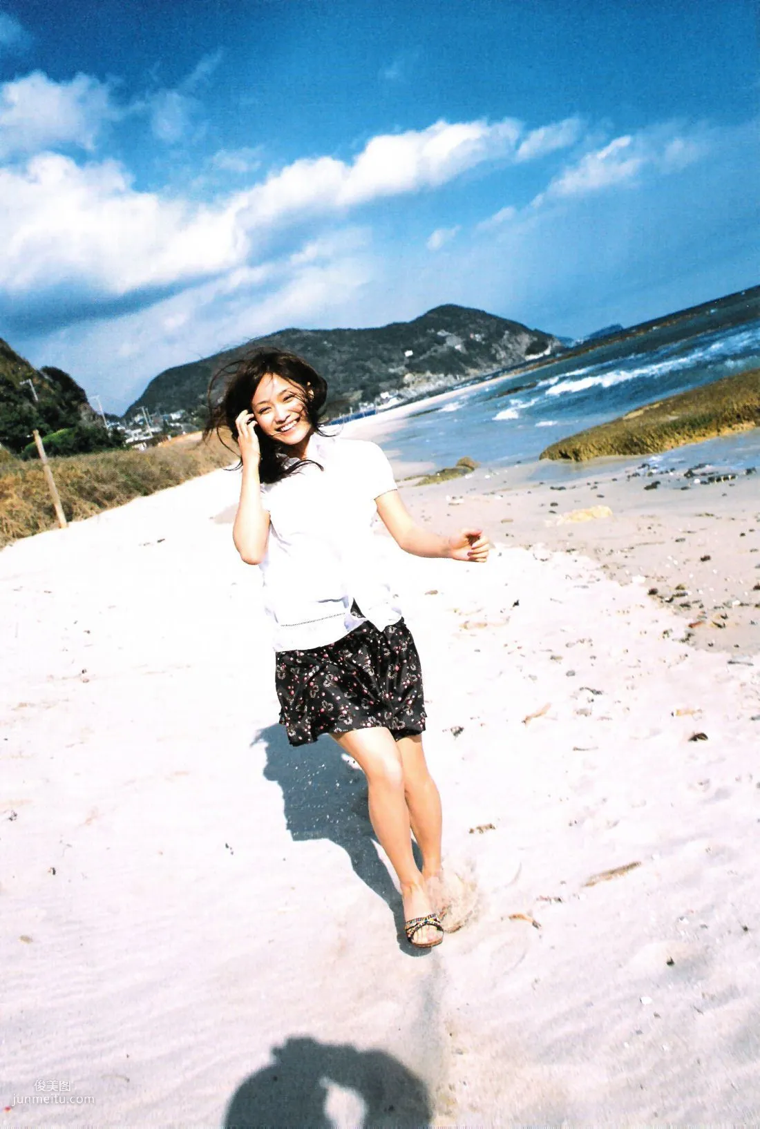 亀井絵裡 《ERI》 [Photo Book] 寫真集 50