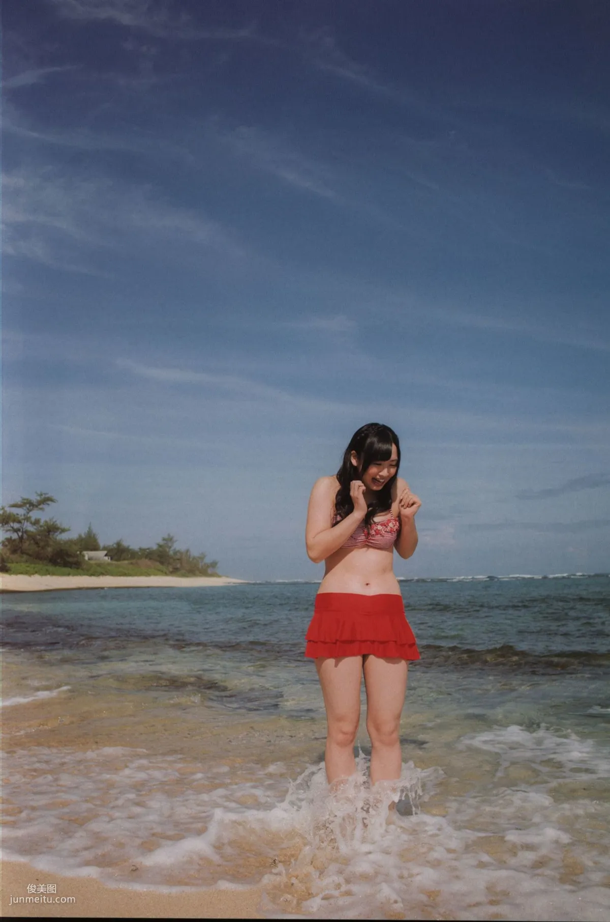 Alo Hello! Berryz 工房 Photobook 2013 [PB寫真集] 76