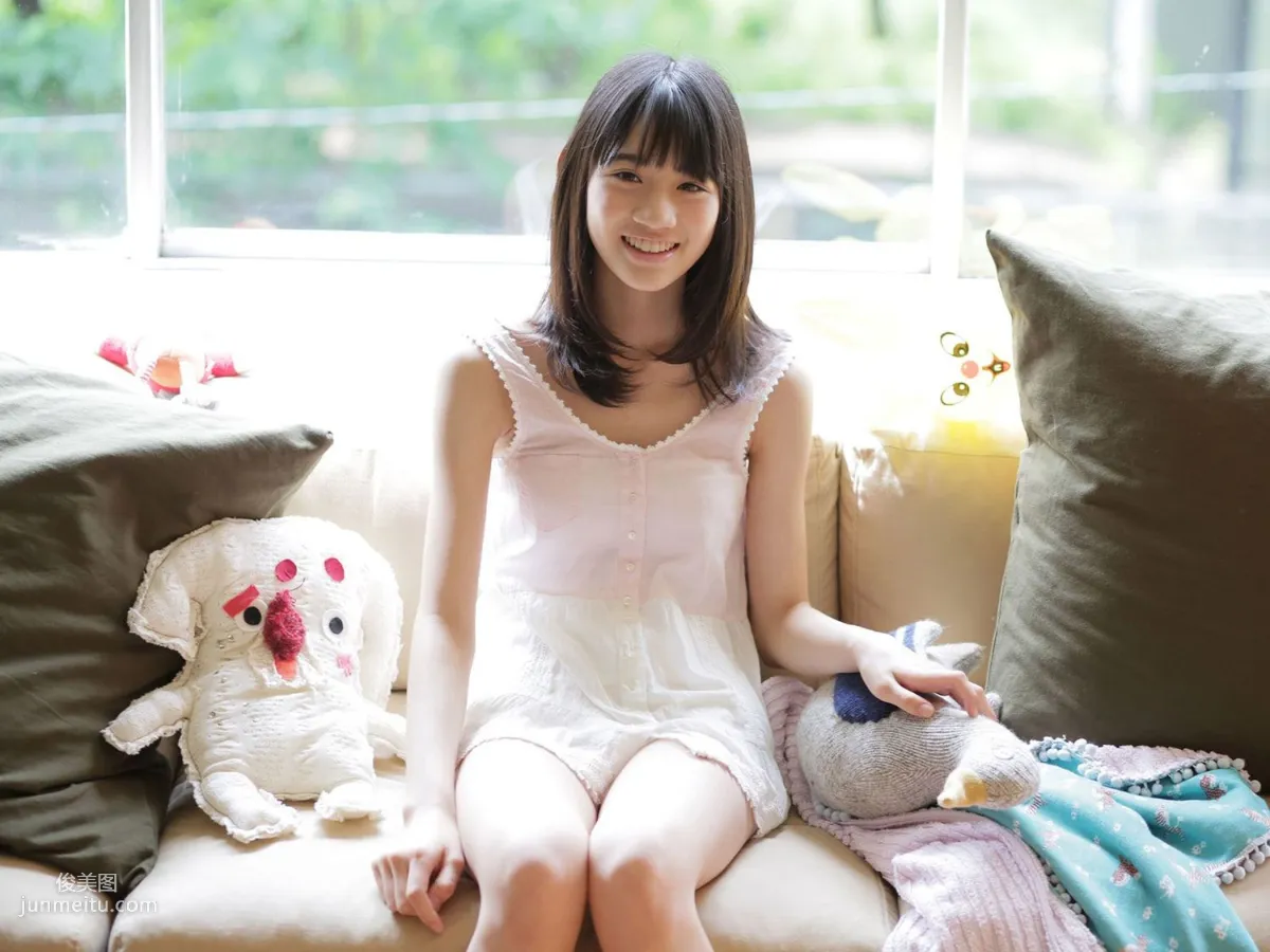 Honoka Akimoto 秋本帆華 《PROTO STAR》 [PB寫真集] 23