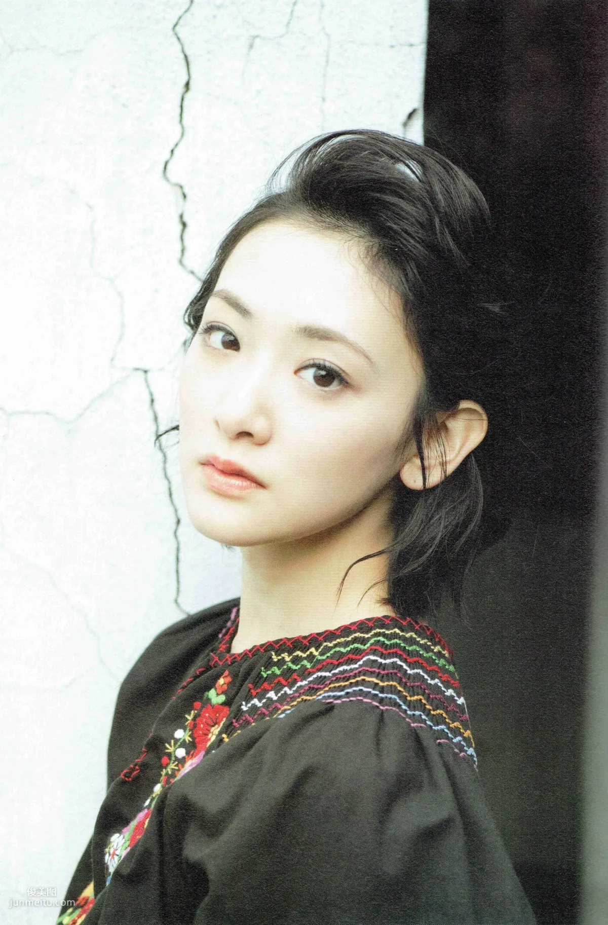 生駒裡奈《君の足跡》 [Photo Book] 寫真集 100
