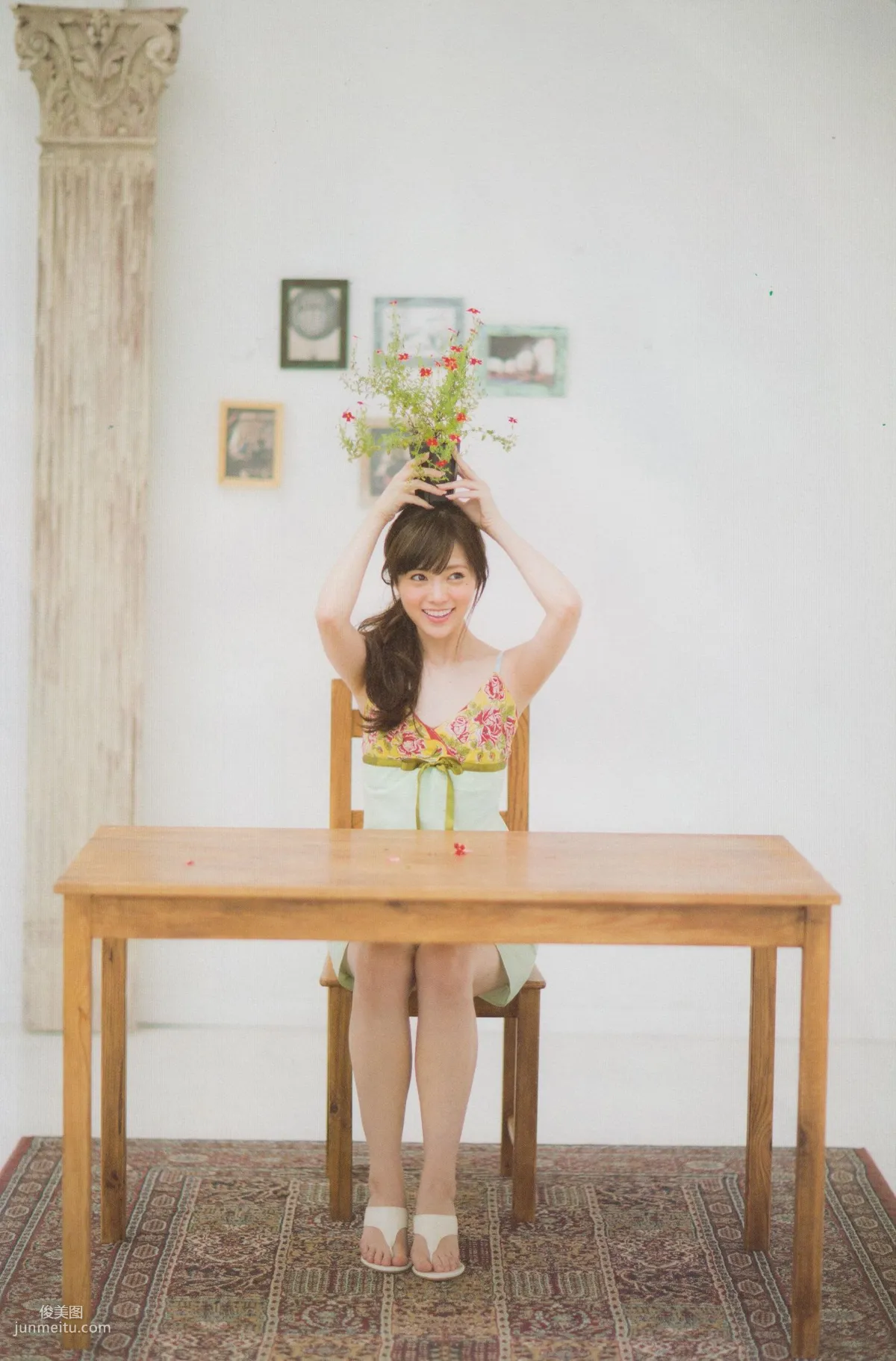 白石麻衣《清純な大人｣》 [Photo Book] 写真集9