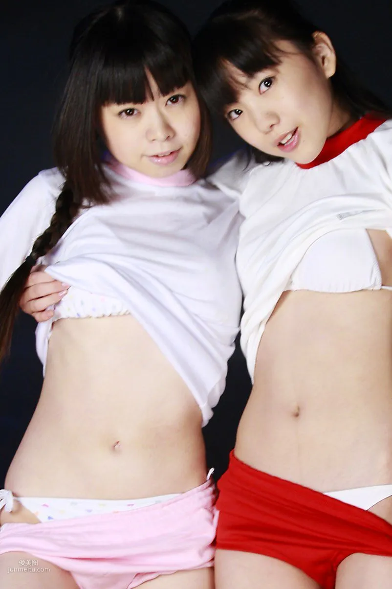 山本麻裡菜、山本有沙 《ガールズダイアリー ドキドキ 有沙＆まりな》 [PB寫真集] 18