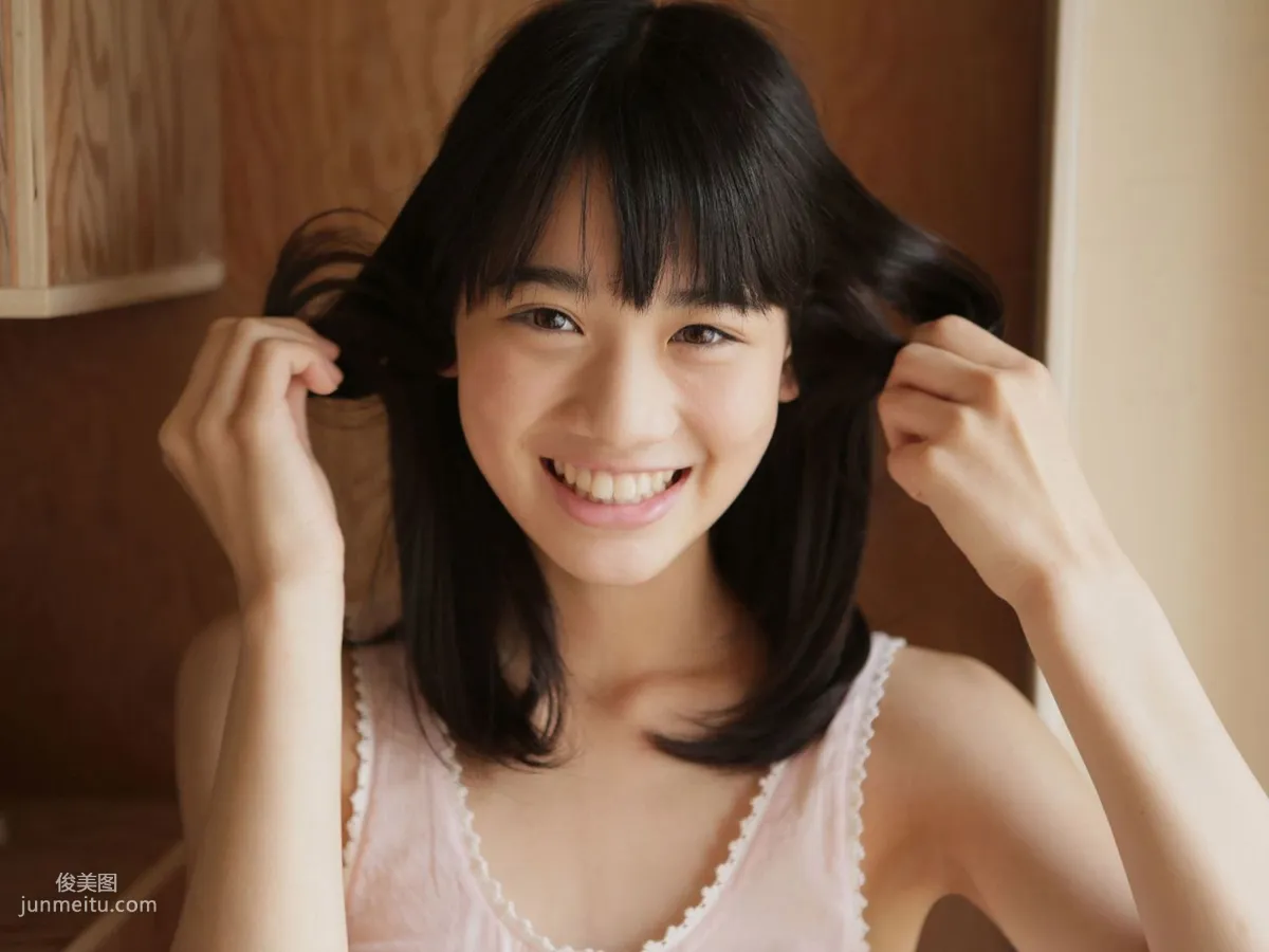 Honoka Akimoto 秋本帆華 《PROTO STAR》 [PB寫真集] 36