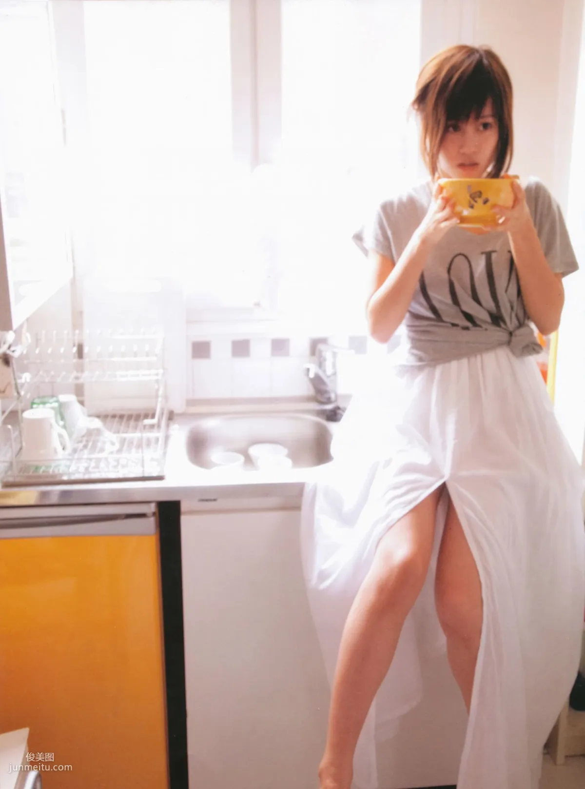 Atsuko Maeda Clumsy [Photo Books] photo 28