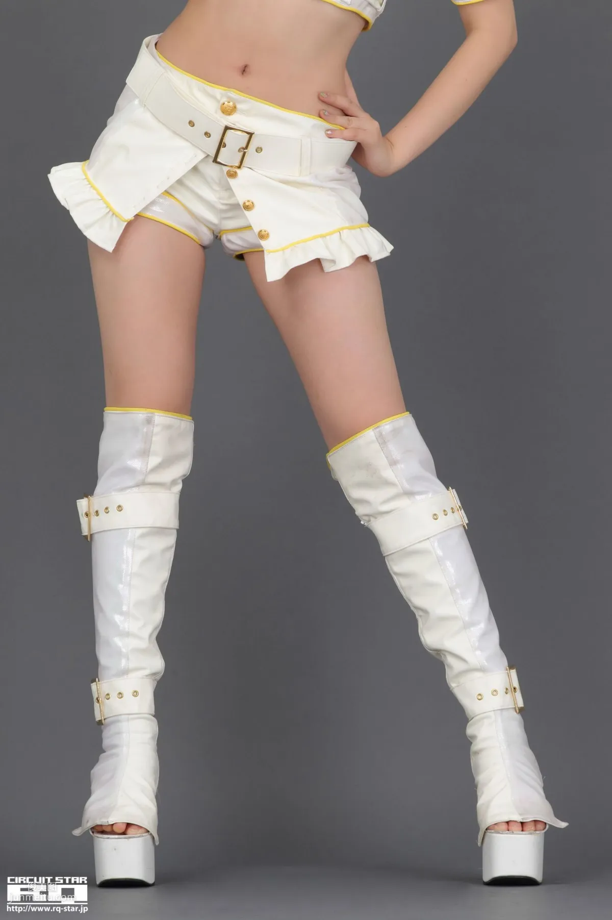 [RQ-STAR] NO.00619 山岡實乃裡 Race Queen 寫真集 39
