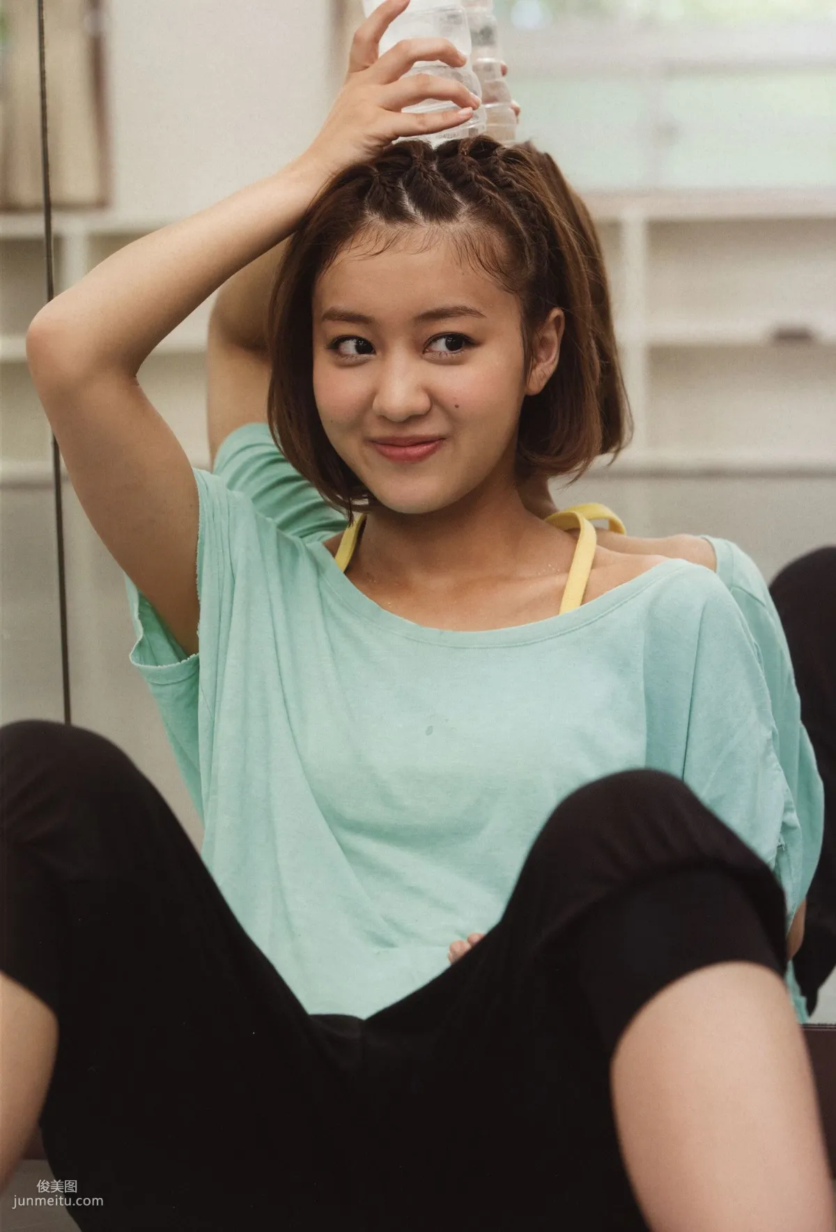 萩原舞《17歲 ℃ute Mai Mai2》 [PB寫真集] 8