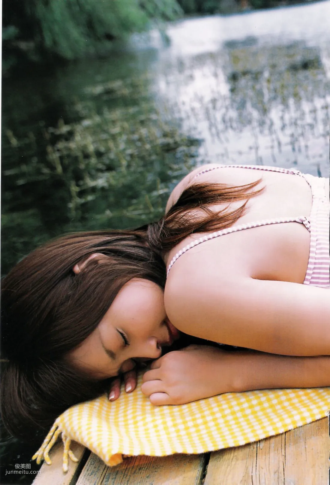亀井絵裡 《ERI》 [Photo Book] 寫真集 43