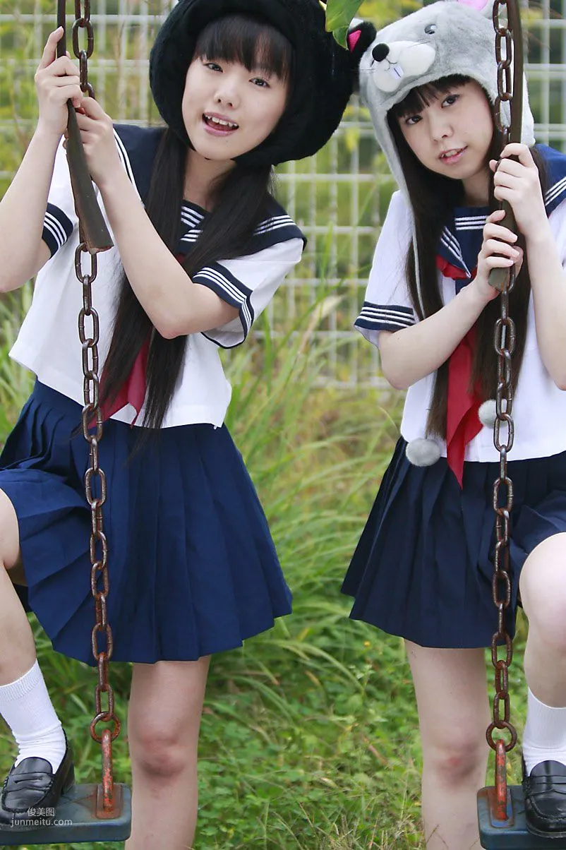 山本麻裡菜、山本有沙 《ガールズダイアリー ドキドキ 有沙＆まりな》 [PB寫真集] 40