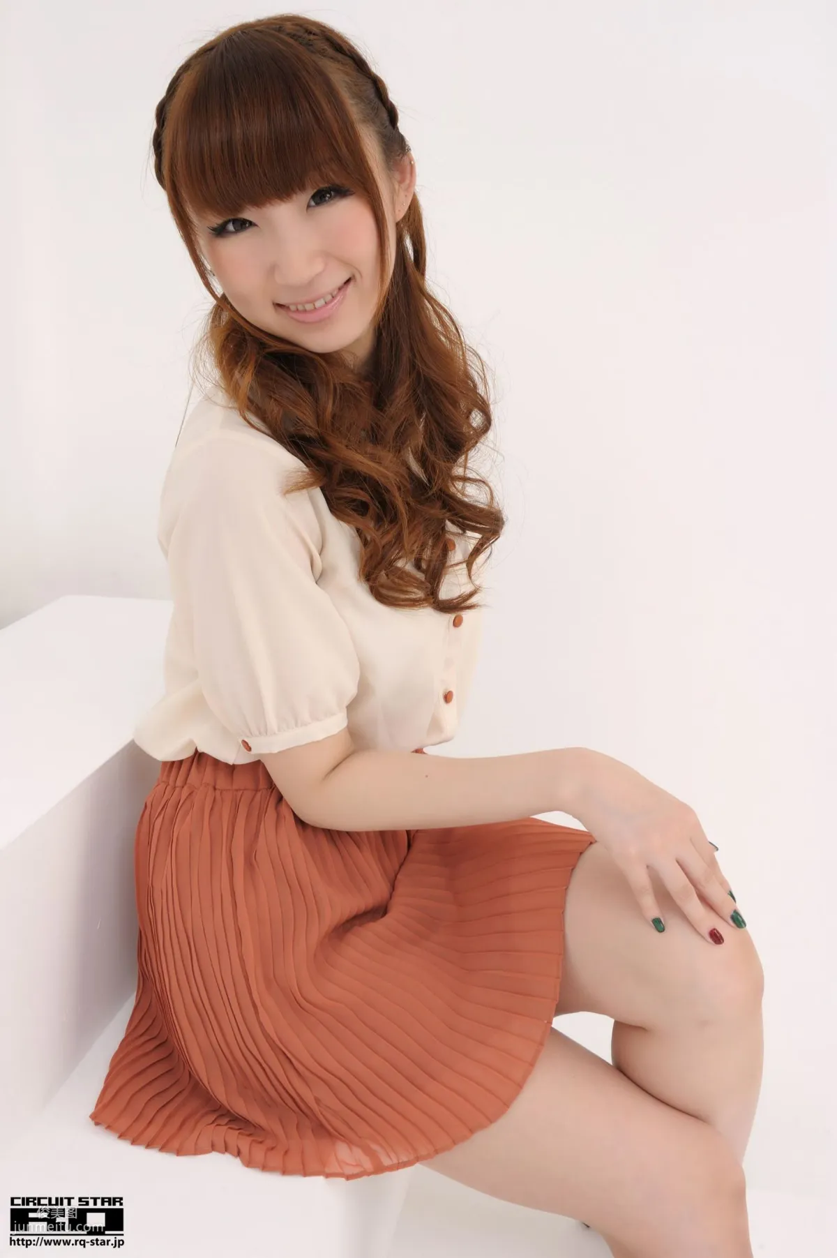 [RQ-STAR] NO.00563 Kana Arai 荒井嘉奈 Race Queen 寫真集 40