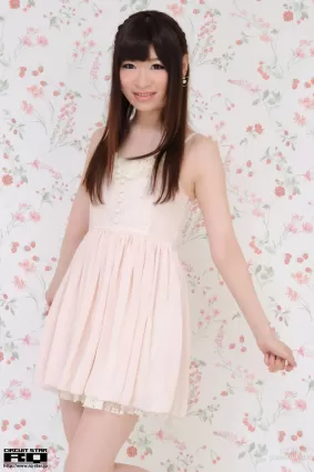 [RQ-STAR] NO.00564 Eri Tomoki 友木えり Private Dress 寫真集